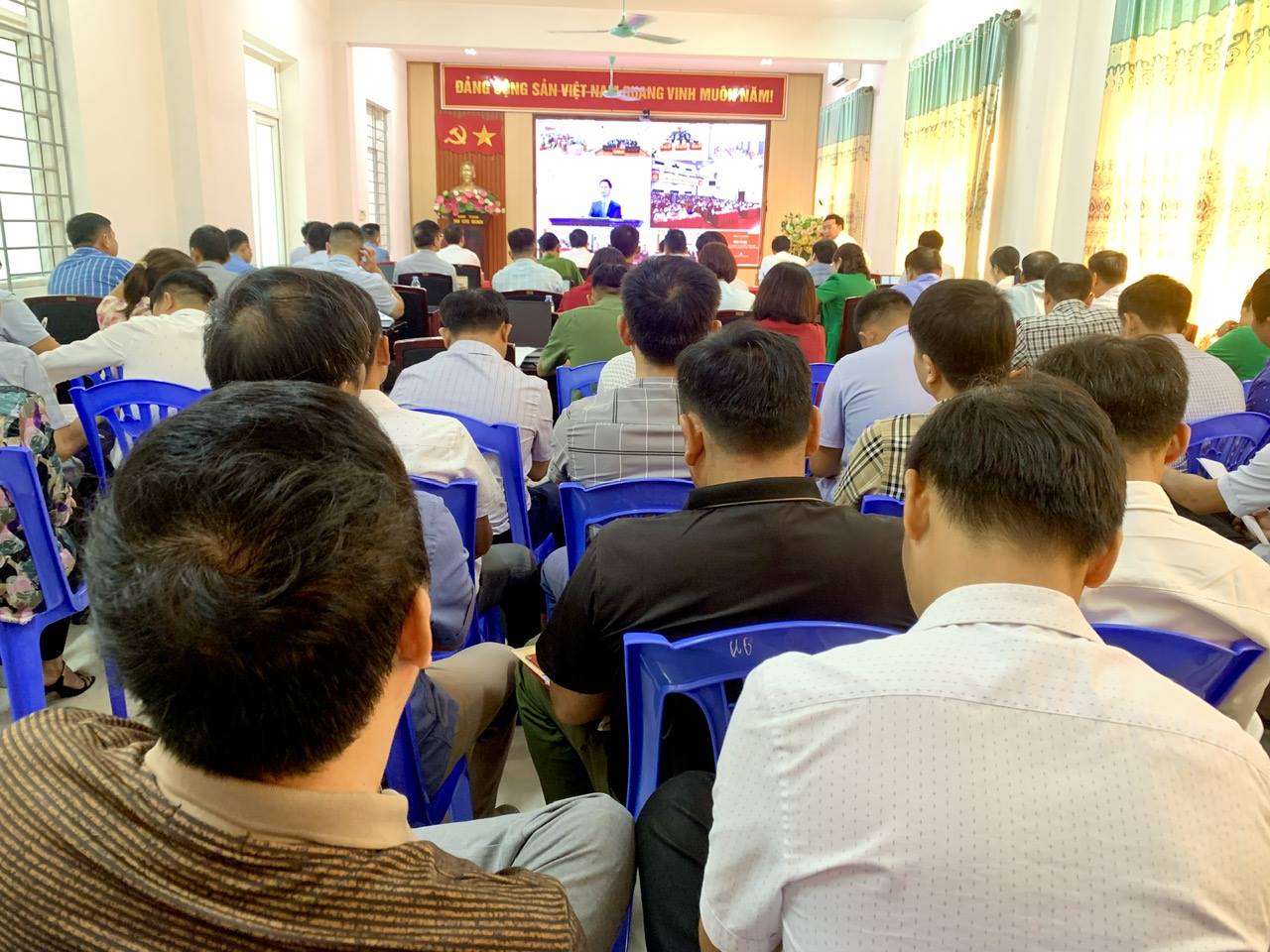 anh tin bai